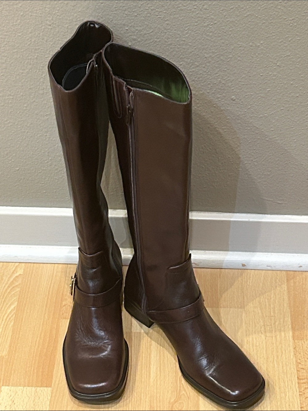 Etienne Aigner Tall Brown Leather Boots. Size 6.5
